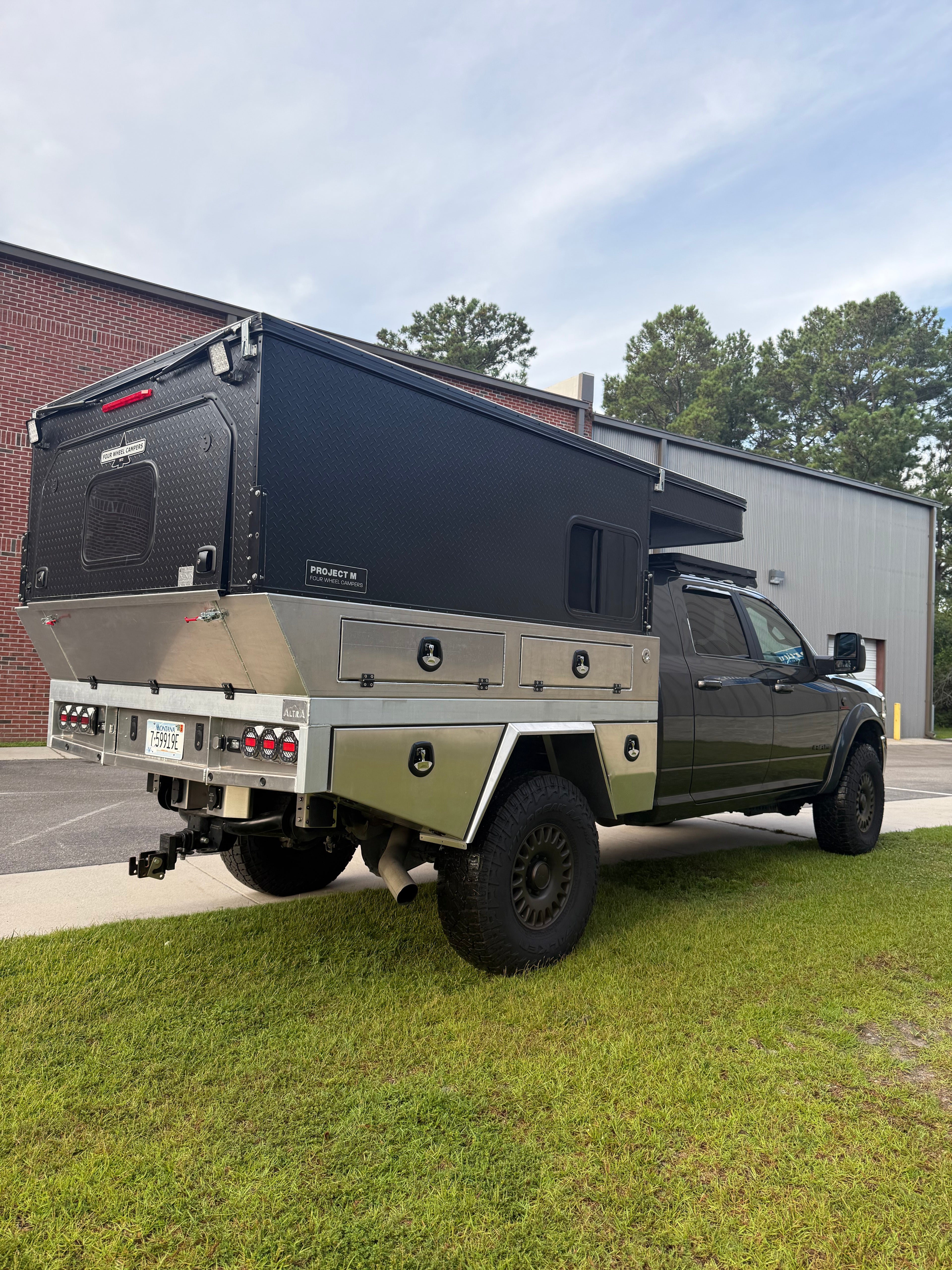 Custom aluminum toolbox fabrication by ALTRA
